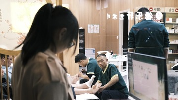 B2BC1B81-0081-4266-B54B-238AA90DB1CF/L0/001
