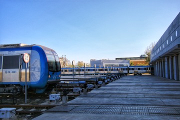 3727386