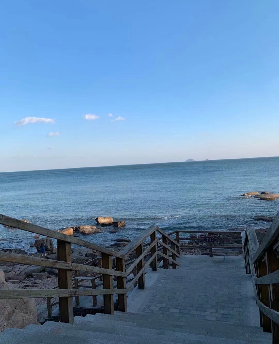 青岛燕儿岛山公园