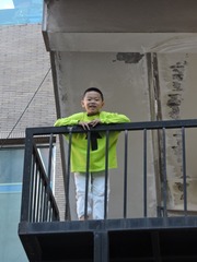4593