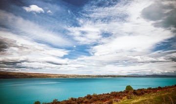 Lake Pukaki under Mount Cook(getty)