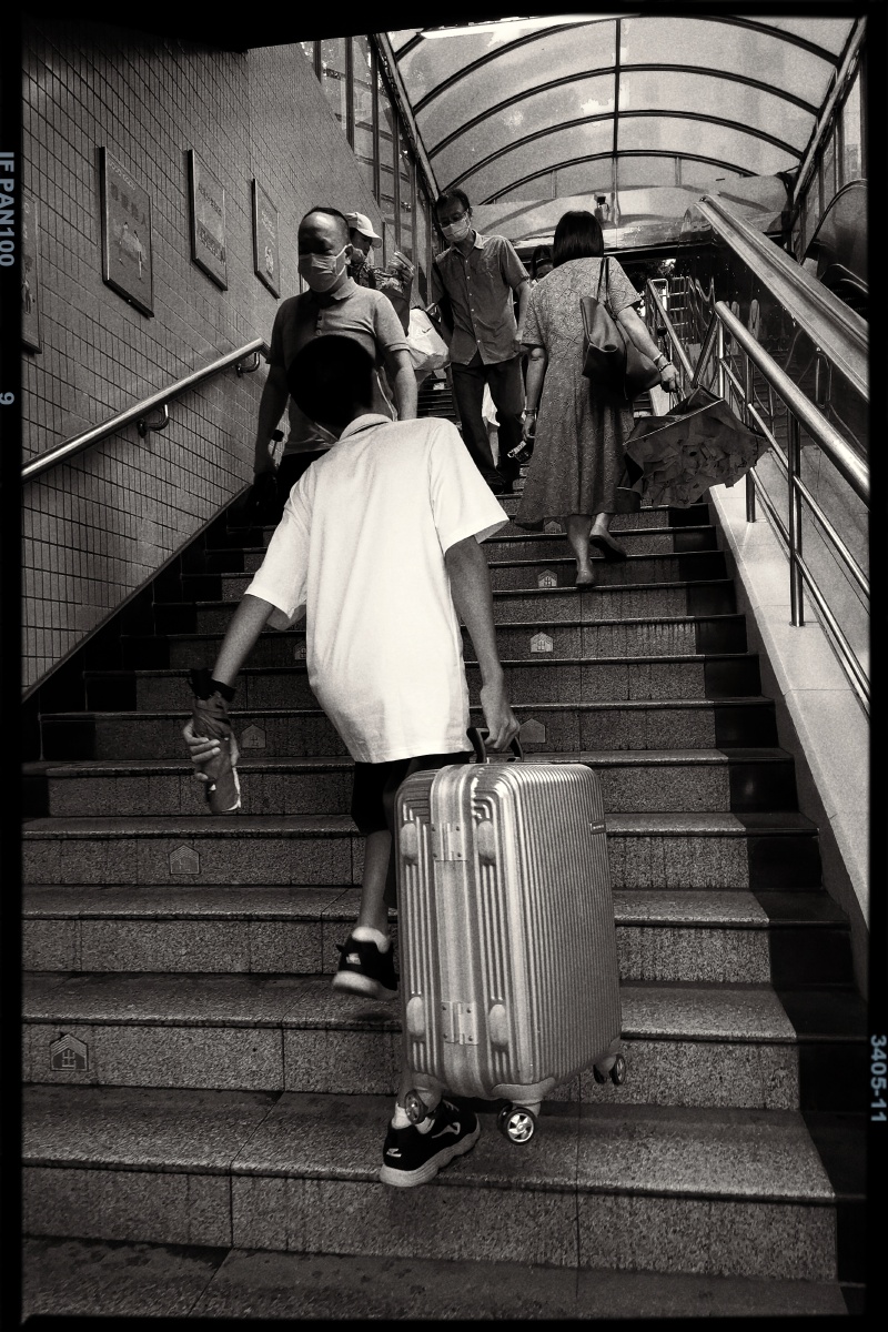 广州街头拍摄的