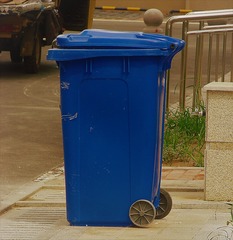 984931