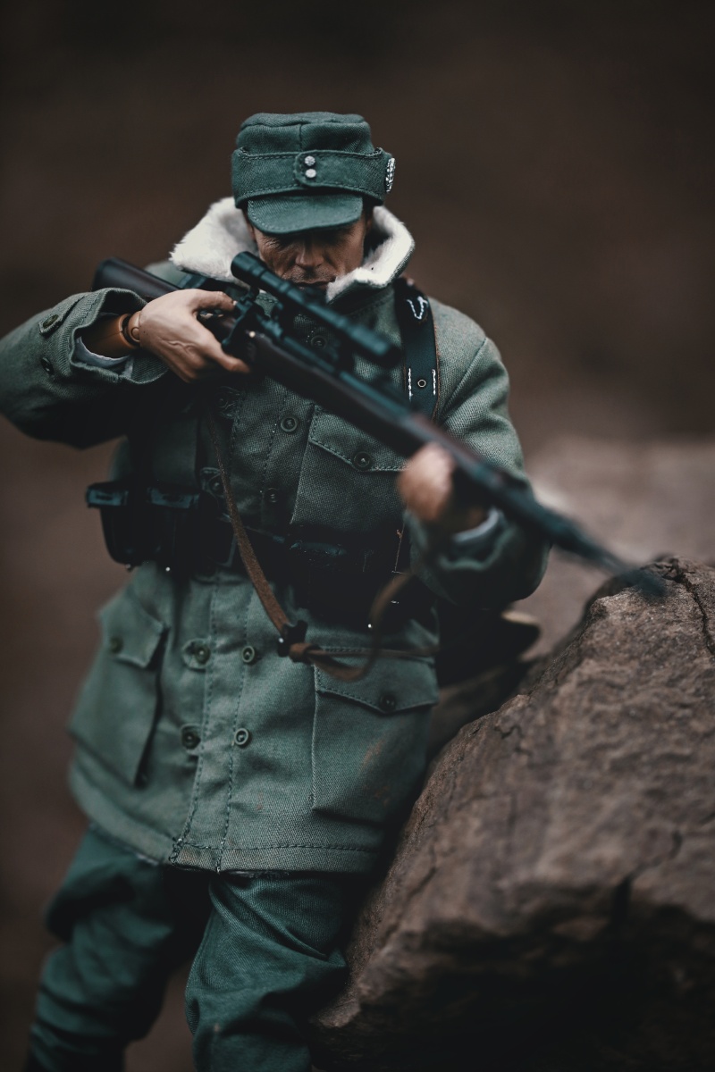 兵临城下狙击手康尼少校摄影丑丑