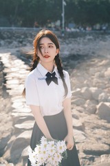 001