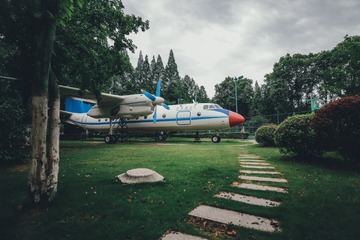 834151