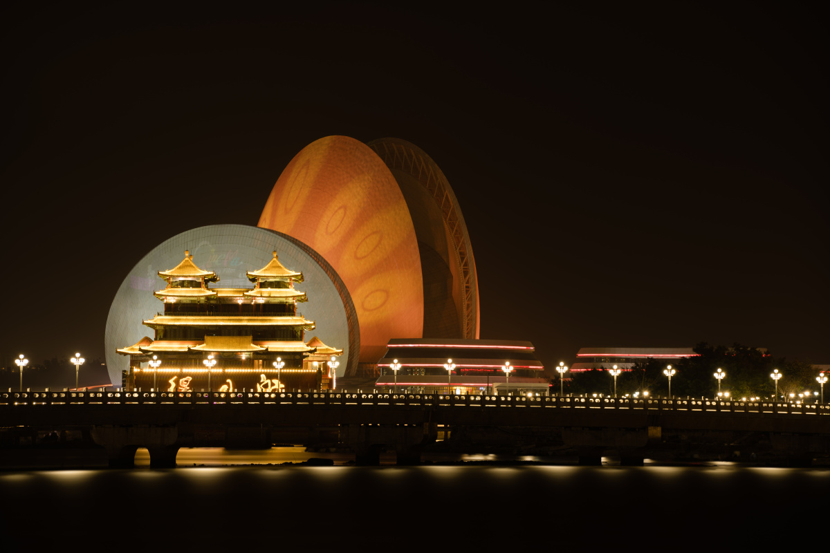 珠海日月贝珠海大剧院野狸岛夜景