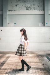 001