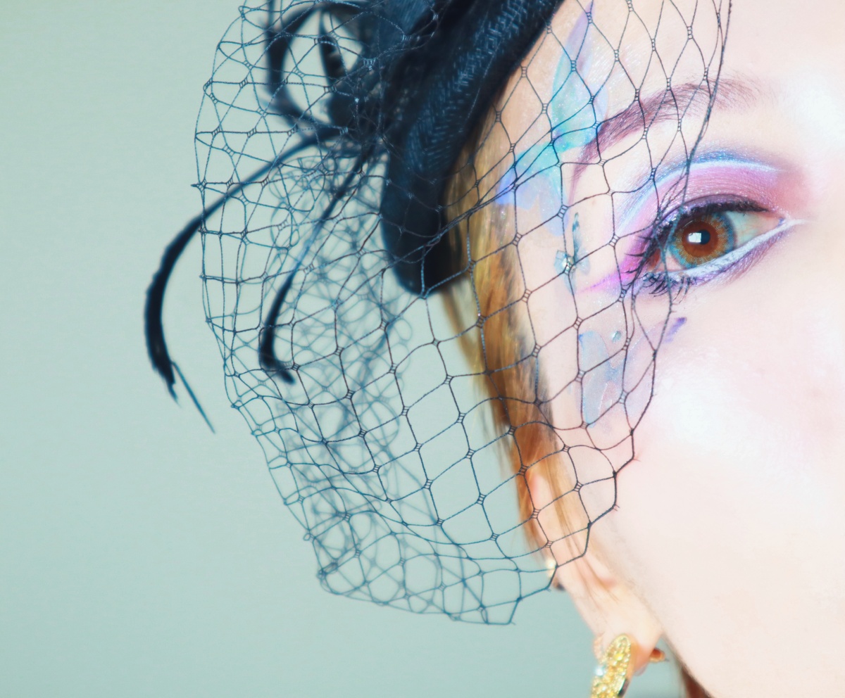 创意春意蝴蝶妆容