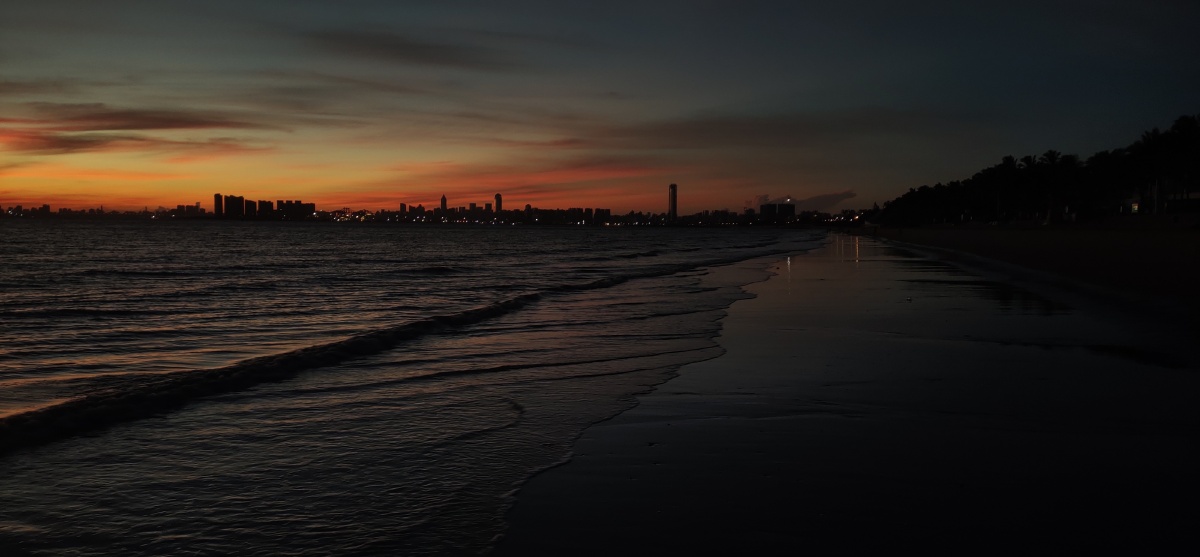 凌晨,海边,朝霞,沙滩漫步