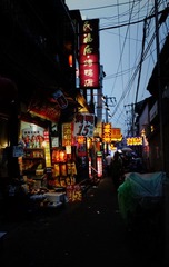 一条街的夜晚
