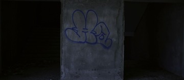 2B062121-3BF7-4343-AA7E-CFC981CD3849/L0/001