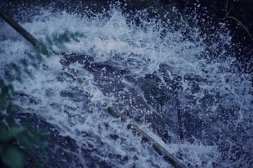 64173F27-59E9-403D-8DE2-EE0A0AA3A038/L0/001
