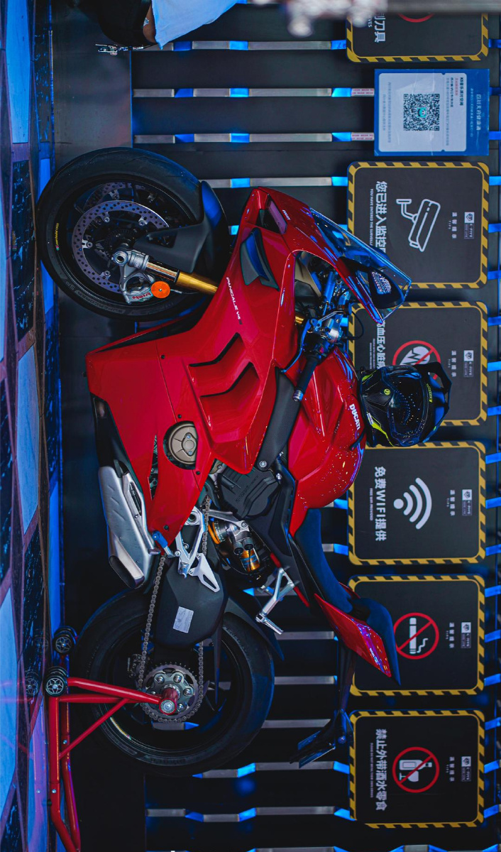 杜卡迪v4
