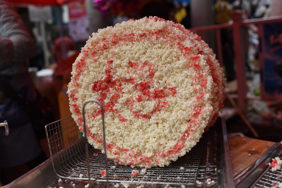 年味习俗贵州思南米花迎春好食品喻意圆又圆