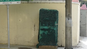 1306434