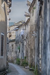 D3090385-9D31-4518-8FE9-F66D368DA42C/L0/001