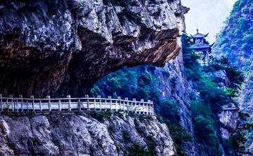 峡谷虎口--王舒-13881250660-摄于明月峡