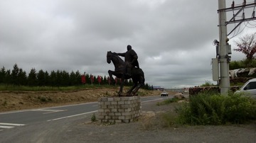 643192