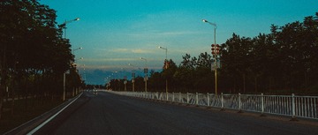 993944