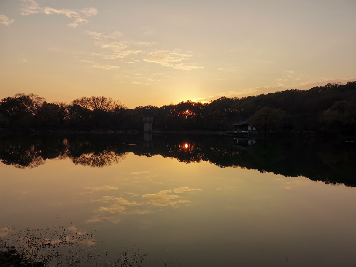 南京明孝陵紫霞湖