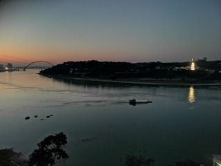 1870676