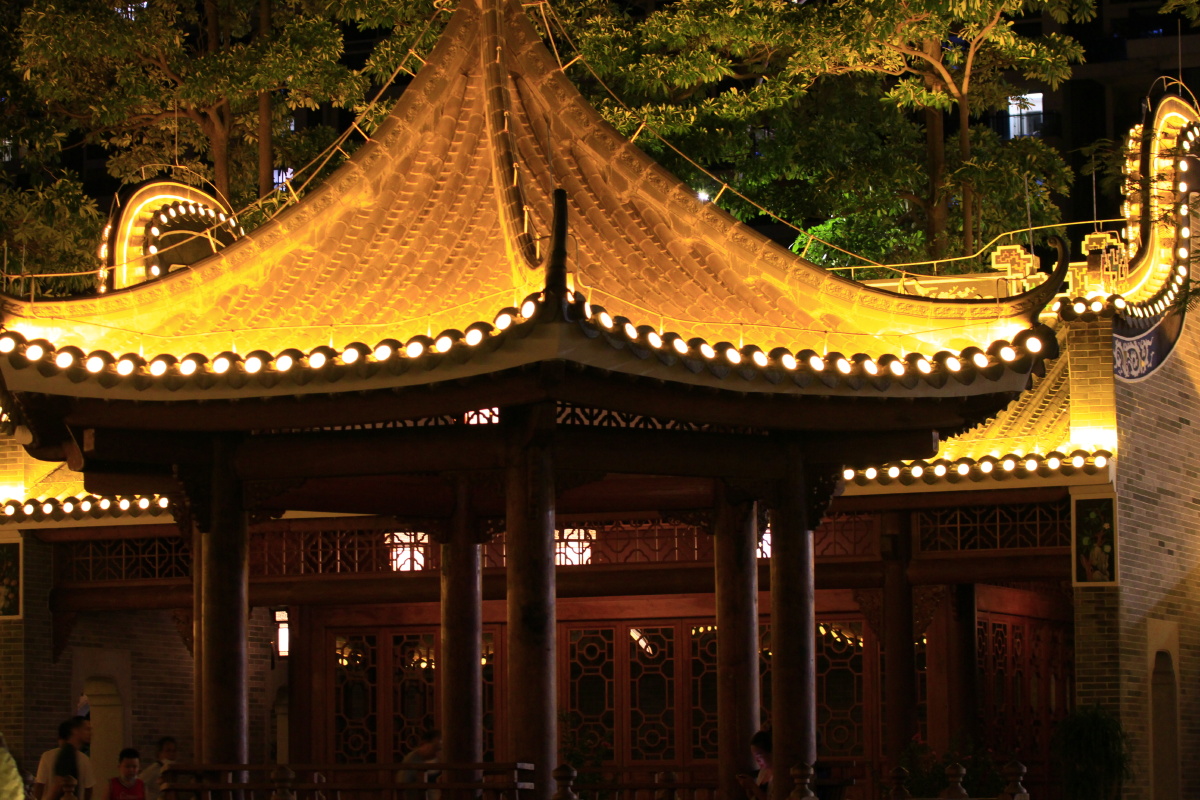 珠海日月贝海天公园夜景