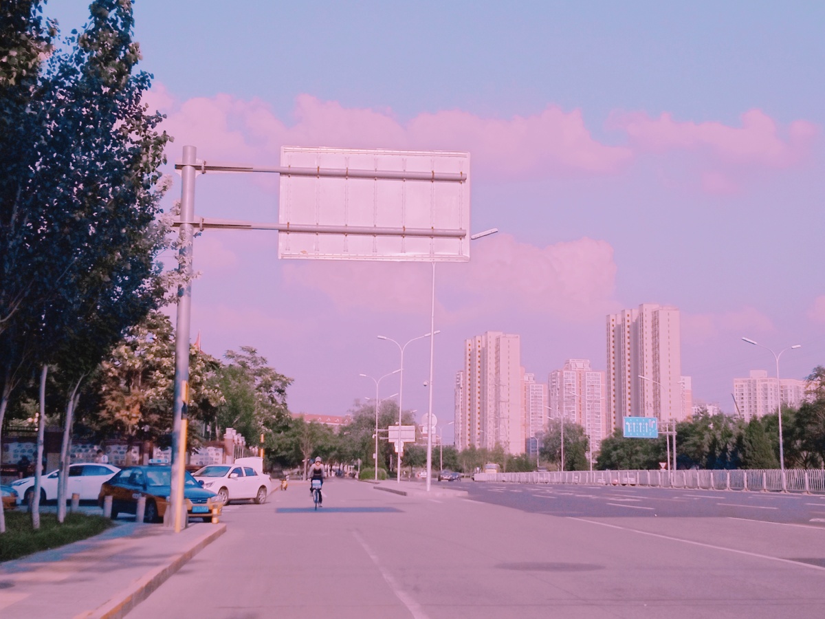 推荐bgmyoungior的粉色星球