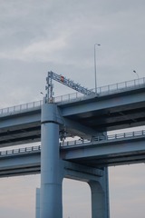 282029