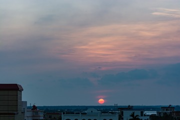 144093