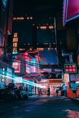 930070