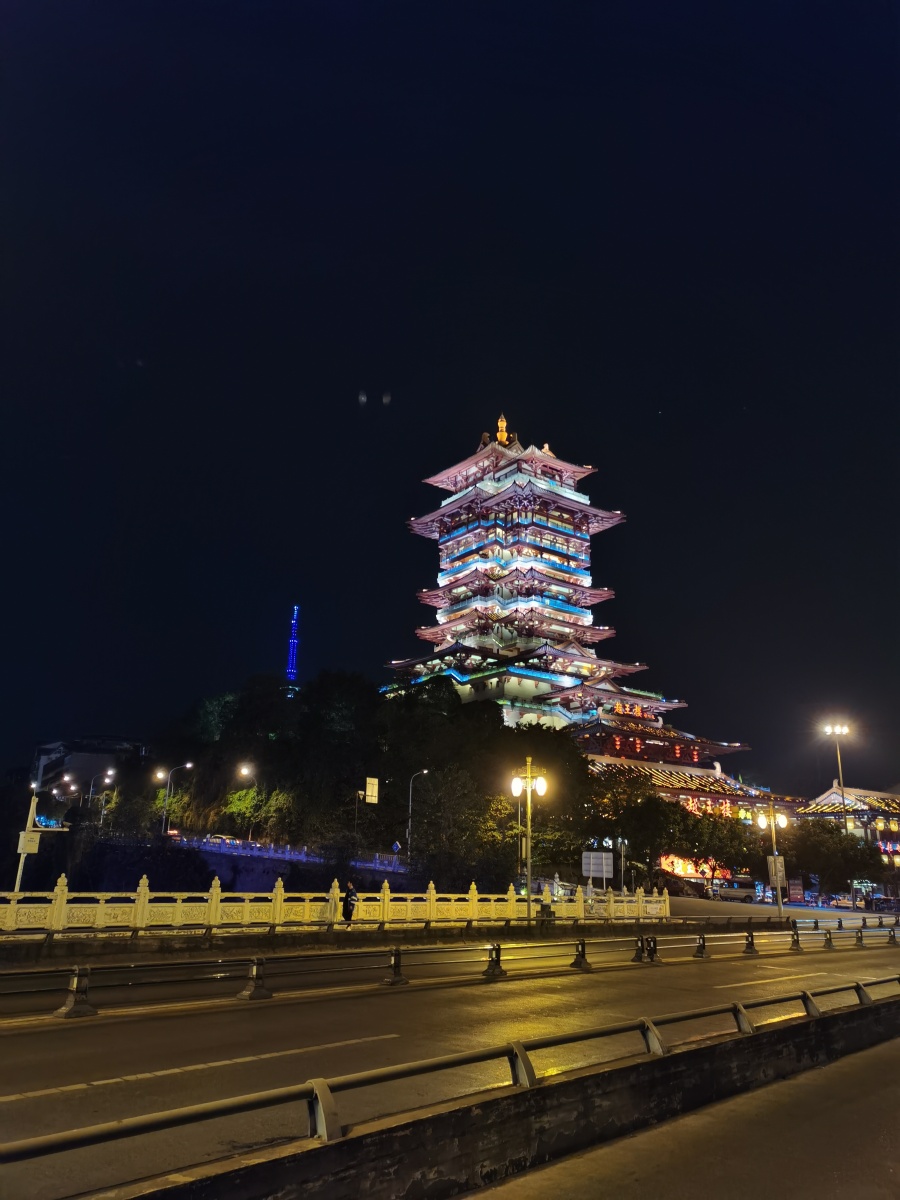 夜色如意,越王楼记