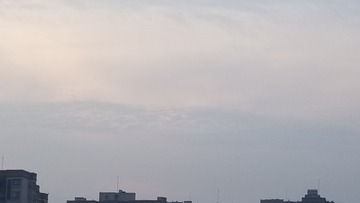 215821