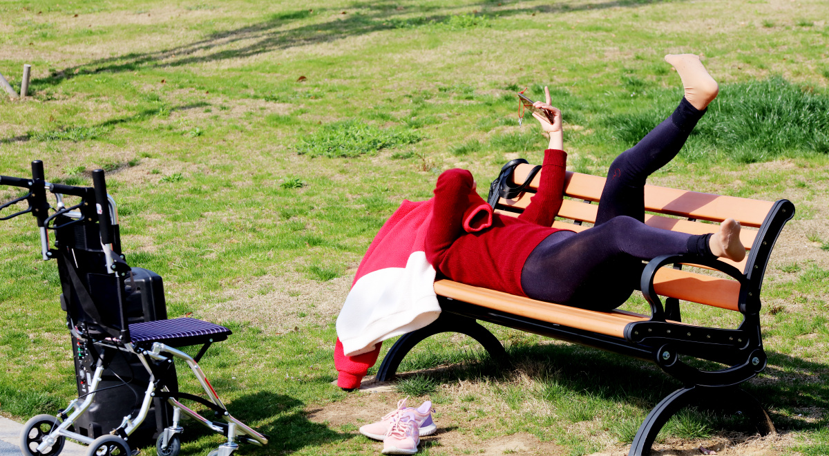 公园里素质低下的人