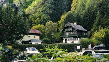 200725