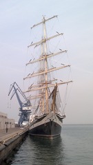 402622
