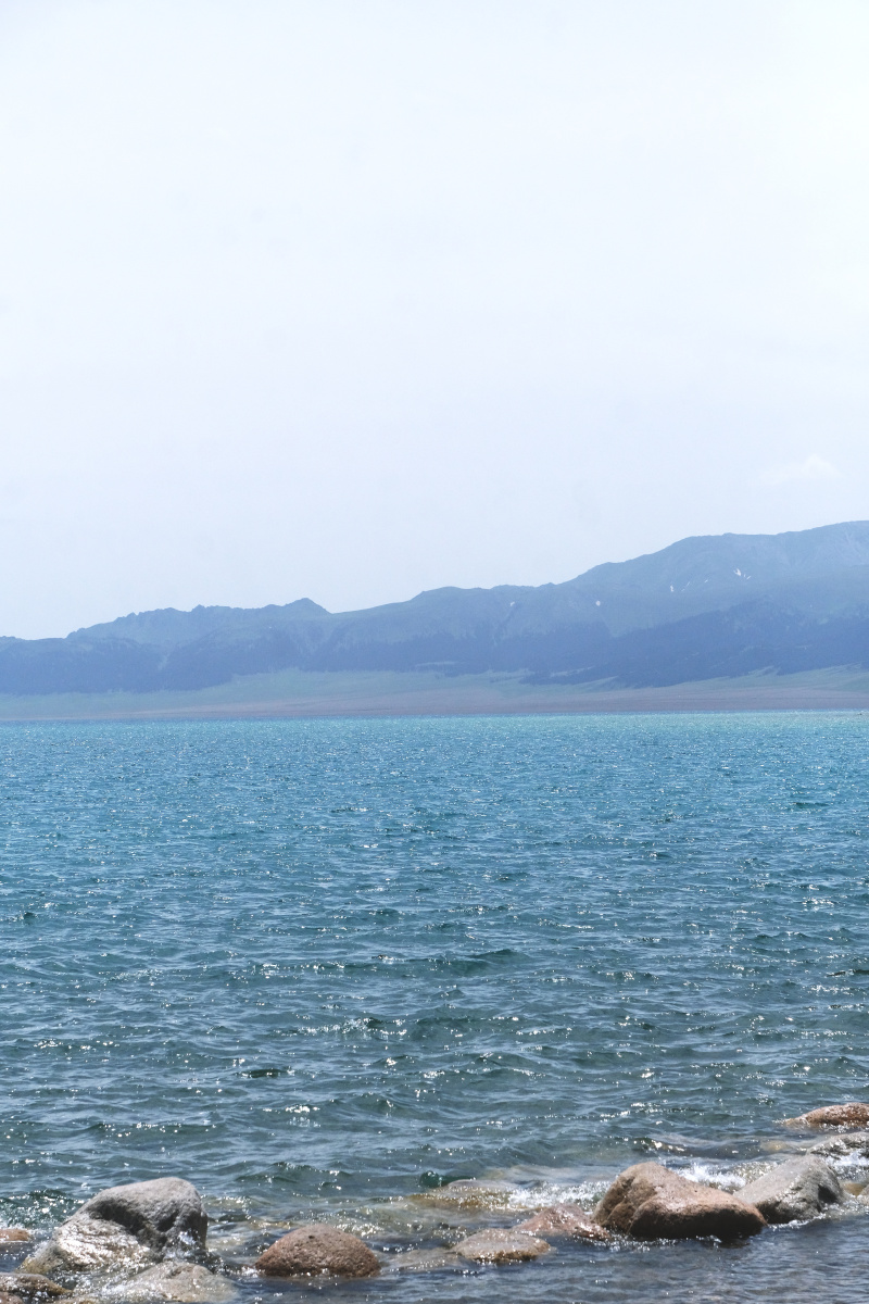 蓝色的湖水里也有美人鱼吗? - 益力多多益善 - 图虫