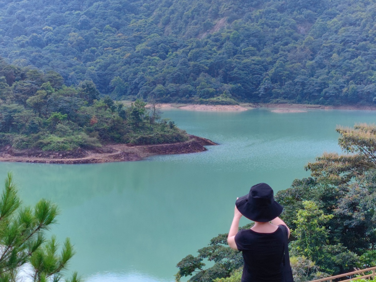 白水寨瀑流山顶仙菇池神仙沟徒步4099级梯级不到最高处看不到精彩风光