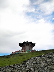 日月山
