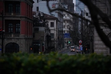 38652