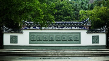 E1868605-D4F3-49BC-BA97-0FF9A9EC0380/L0/001