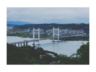 FFE937A0-C253-4059-A7A8-716719D42D8C/L0/001