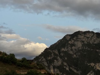 E24CF032-DAA8-4152-8EDB-9AF83771487E/L0/001
