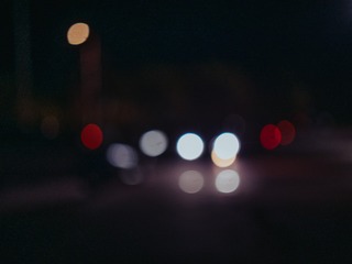 369464