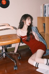 001