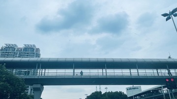 65FF1B8C-23C6-4836-A273-356FA6AF3D69/L0/001