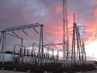 629884