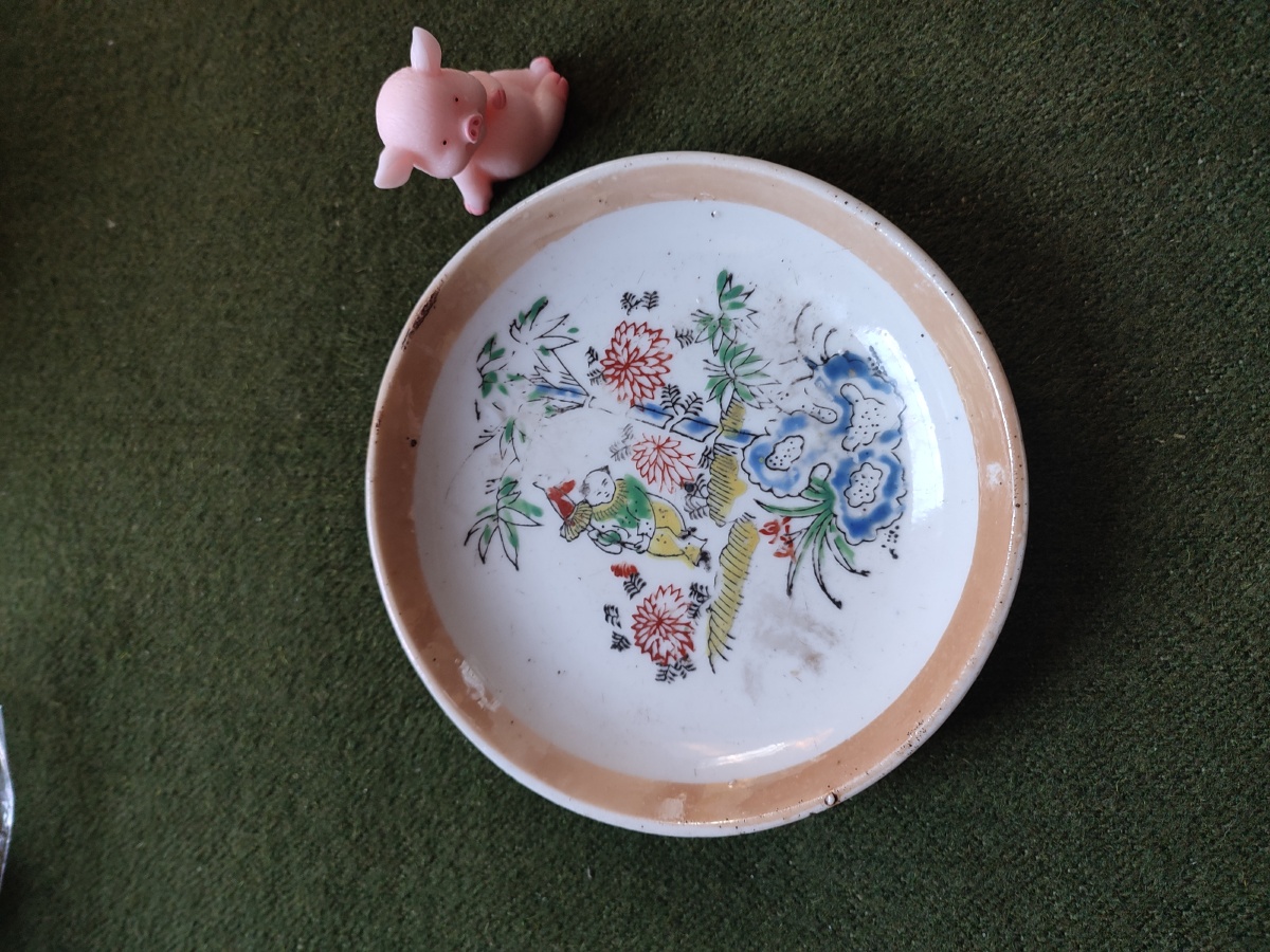 民国时期人物盘子