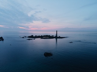 4030