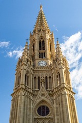 16670